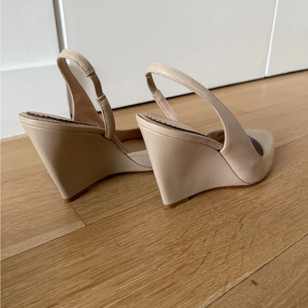 Pour La Victoire Women's Beige Slingback Heels - Picture 6 of 9